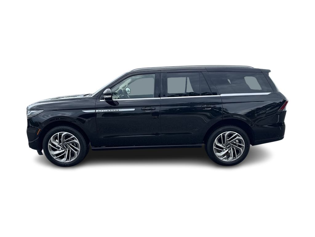 Thumbnail: 2025 Lincoln Navigator - 20