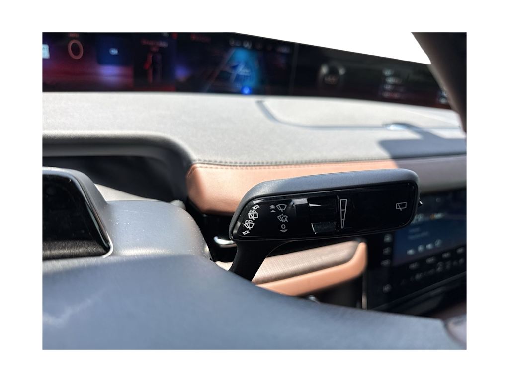 Thumbnail: 2025 Lincoln Navigator - 26
