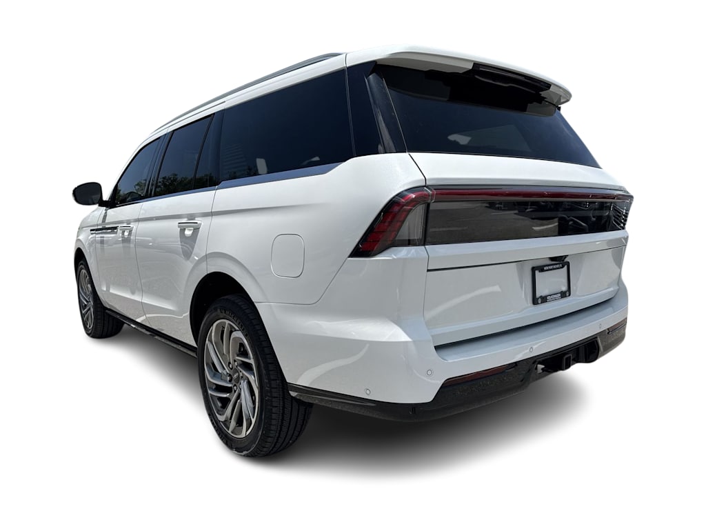 Thumbnail: 2025 Lincoln Navigator - 4