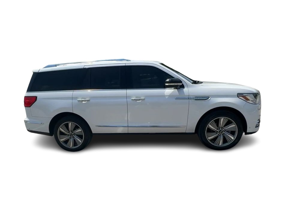 Thumbnail: 2018 Lincoln Navigator - 22