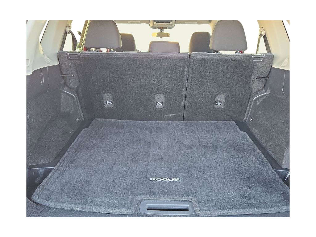 Thumbnail: 2021 Nissan Rogue - 17