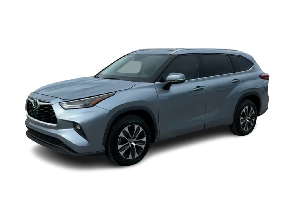 Thumbnail: 2022 Toyota Highlander - 21