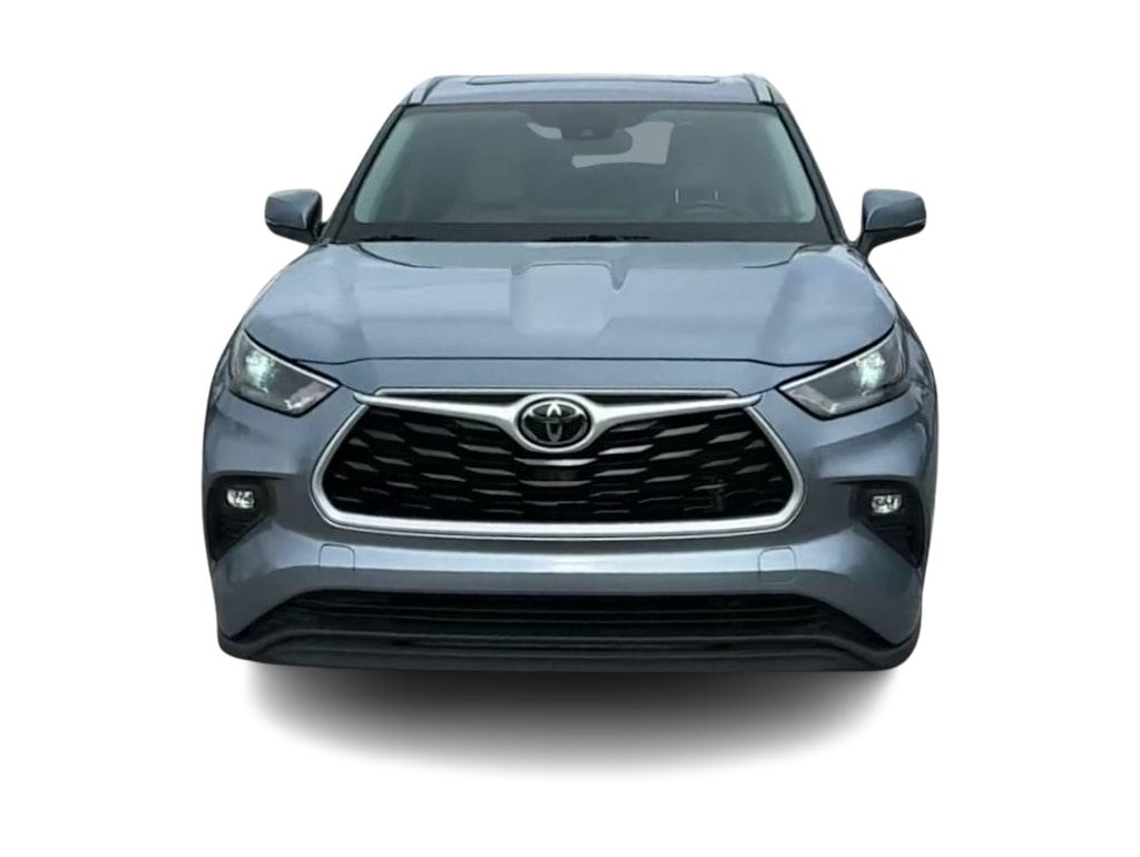 Thumbnail: 2022 Toyota Highlander - 6