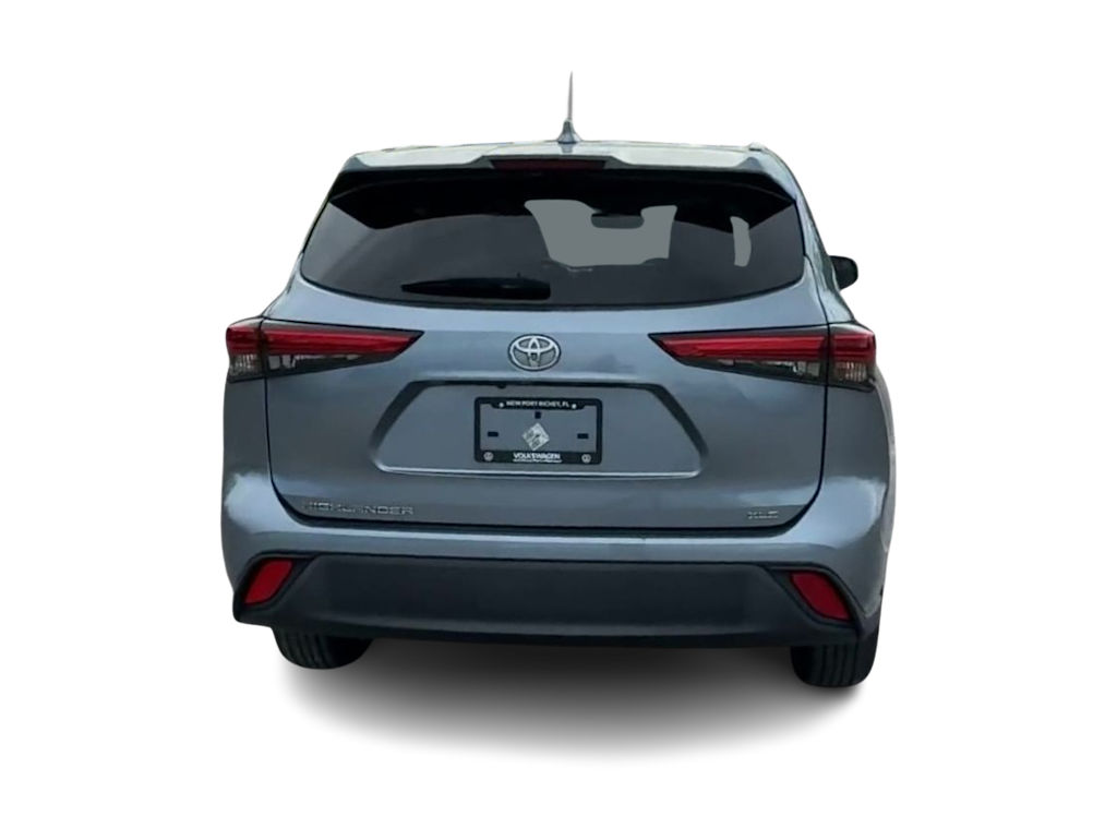 Thumbnail: 2022 Toyota Highlander - 5