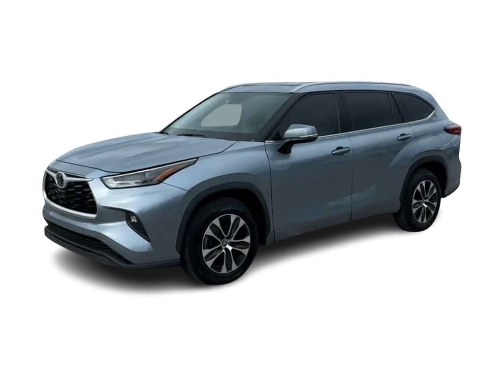 Thumbnail: 2022 Toyota Highlander - 21