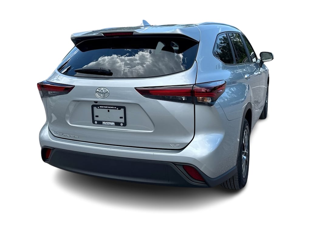 Thumbnail: 2025 Toyota Highlander - 27