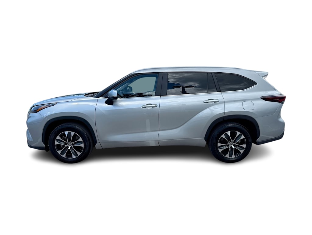 Thumbnail: 2025 Toyota Highlander - 25