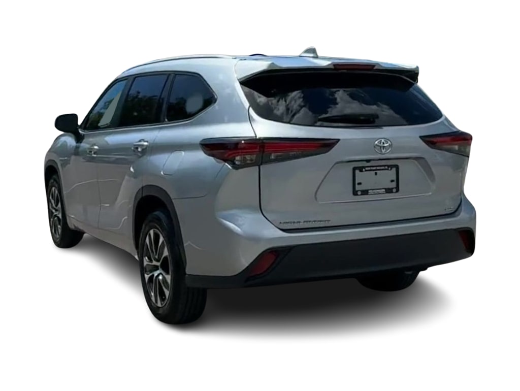 Thumbnail: 2025 Toyota Highlander - 4