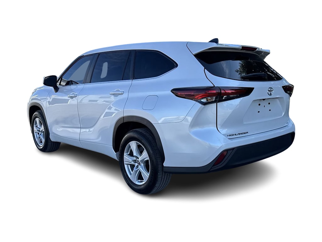 Thumbnail: 2024 Toyota Highlander - 4