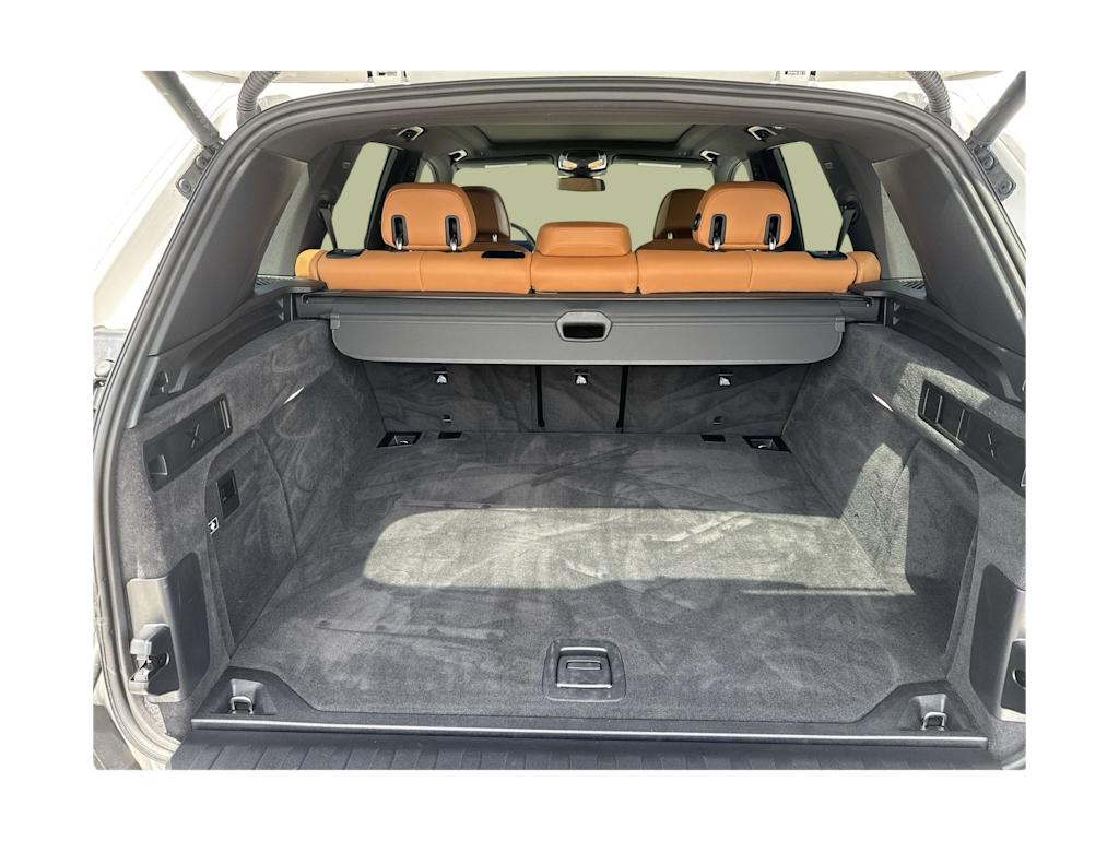 Thumbnail: 2026 BMW X5 - 17