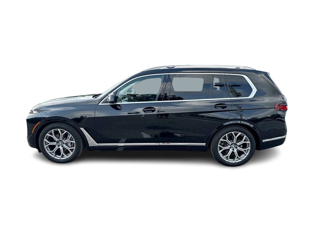 Thumbnail: 2025 BMW X7 - 3