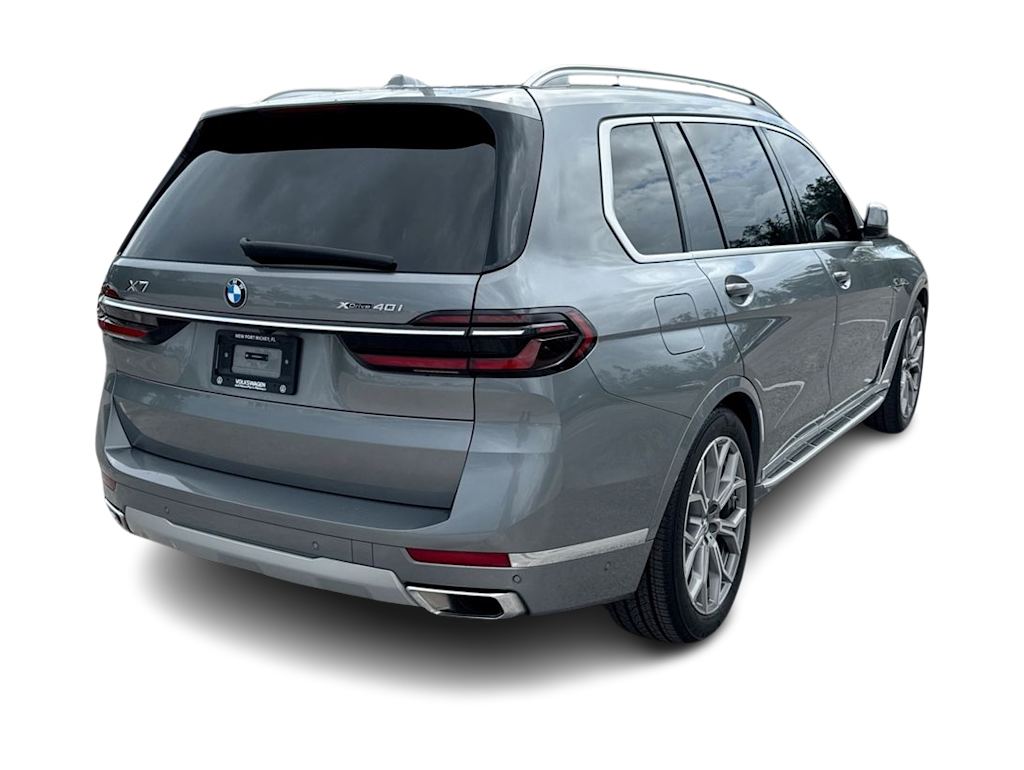 Thumbnail: 2024 BMW X7 - 26