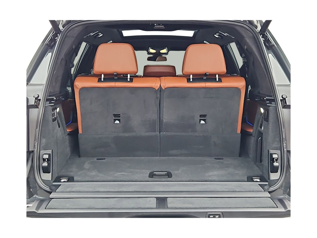 Thumbnail: 2023 BMW X7 - 18