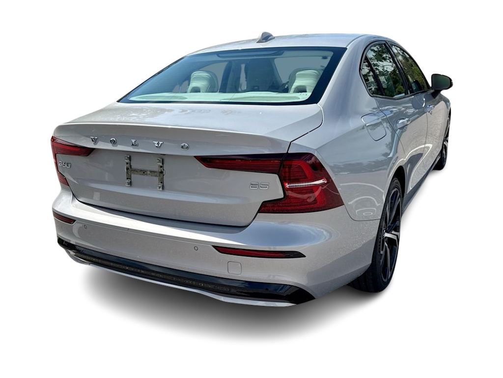 Thumbnail: 2024 Volvo S60 - 23