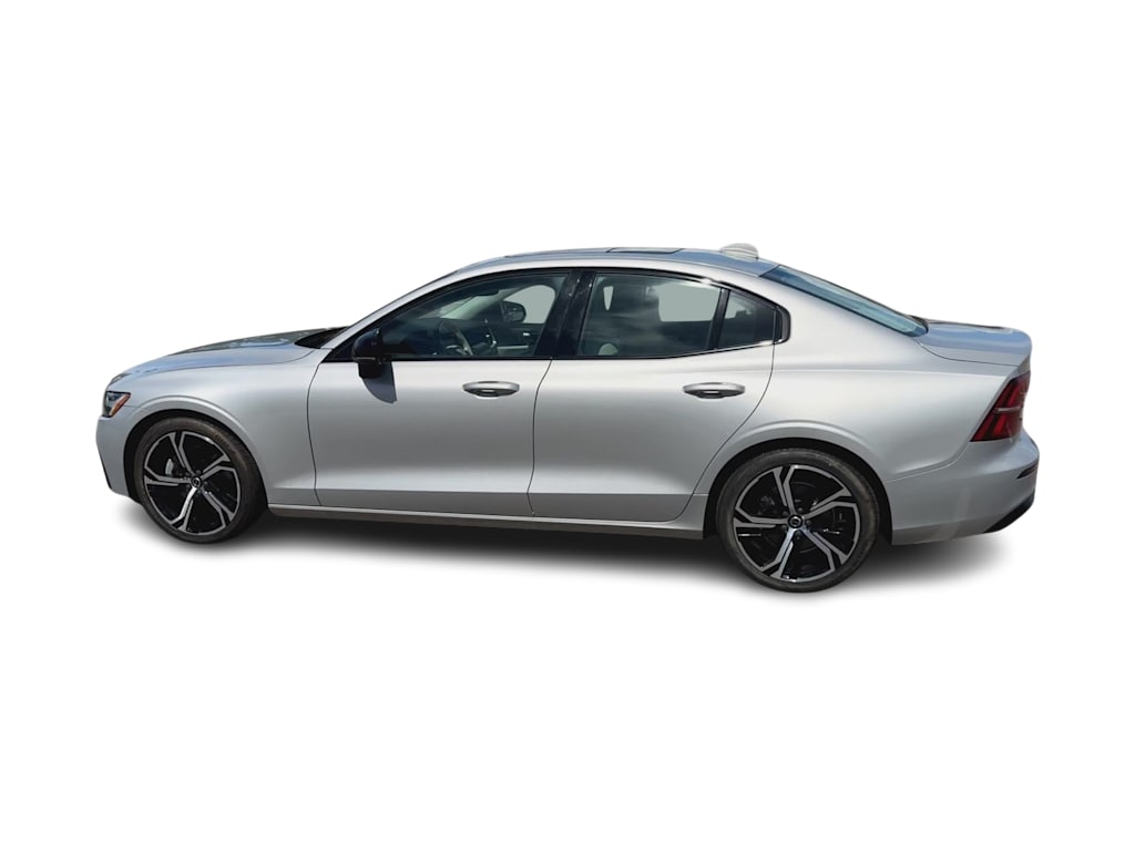 Thumbnail: 2024 Volvo S60 - 3