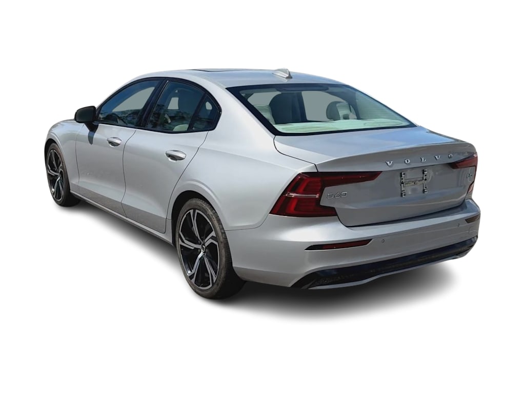 Thumbnail: 2024 Volvo S60 - 4