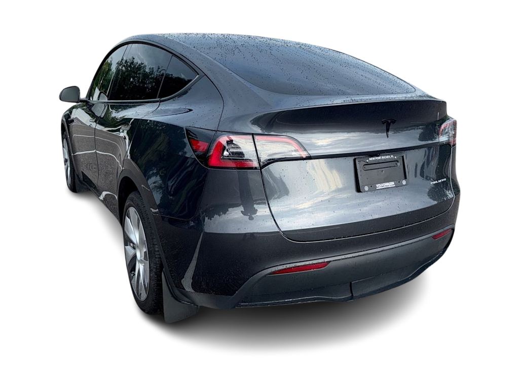 Thumbnail: 2024 Tesla Model Y - 24