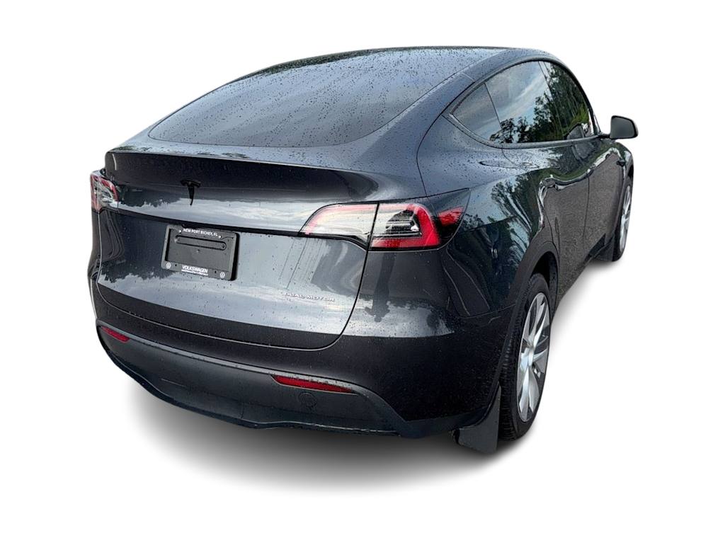 Thumbnail: 2024 Tesla Model Y - 26