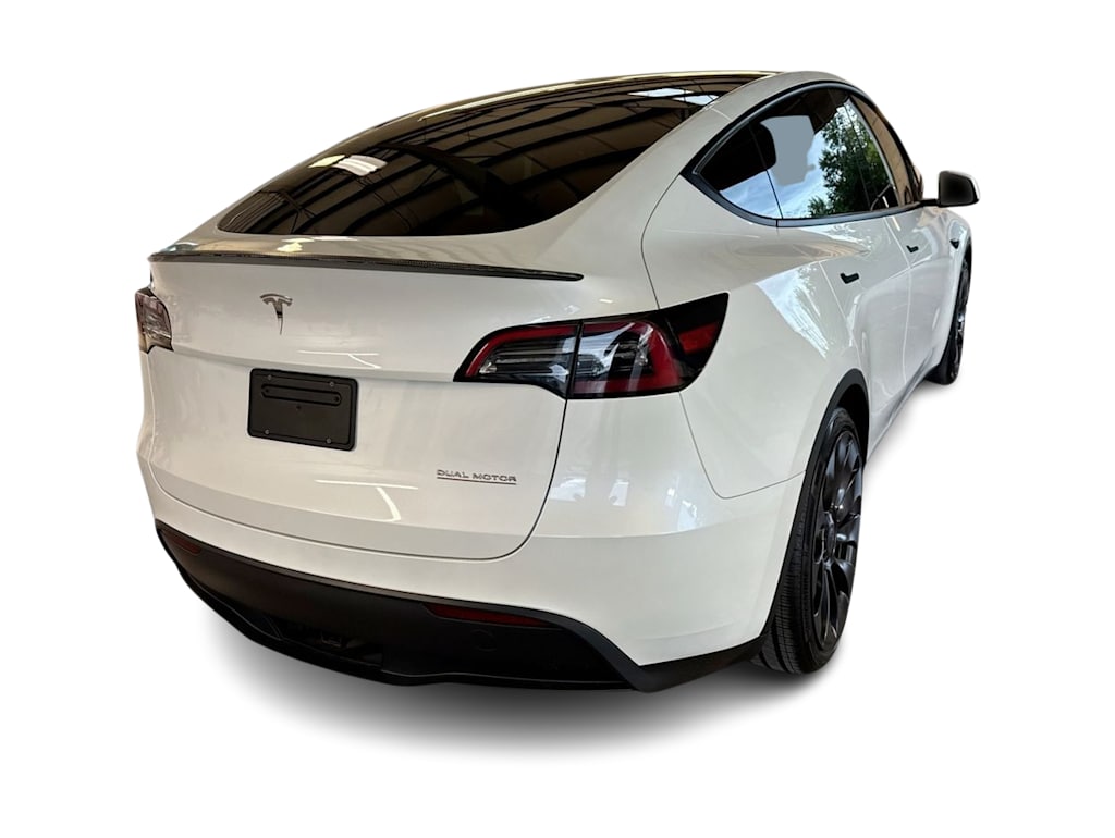 Thumbnail: 2023 Tesla Model Y - 25