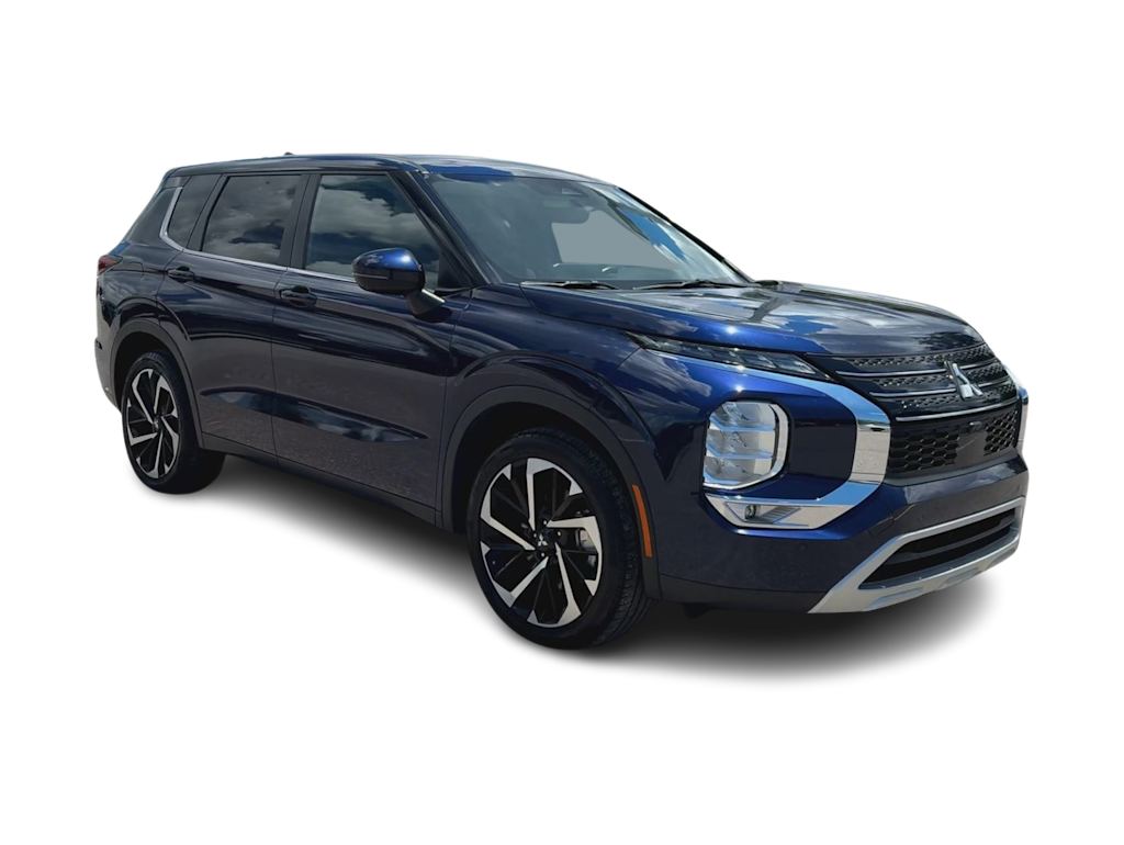 Thumbnail: 2024 Mitsubishi Outlander - 19