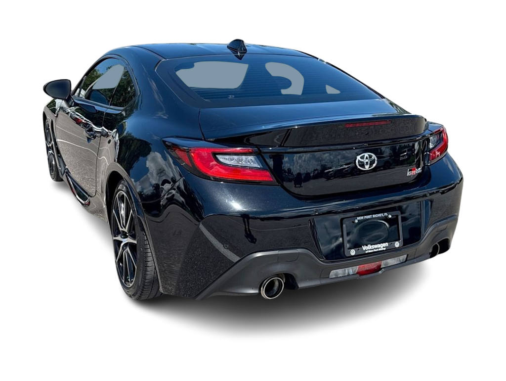 Thumbnail: 2023 Toyota GR86 - 23