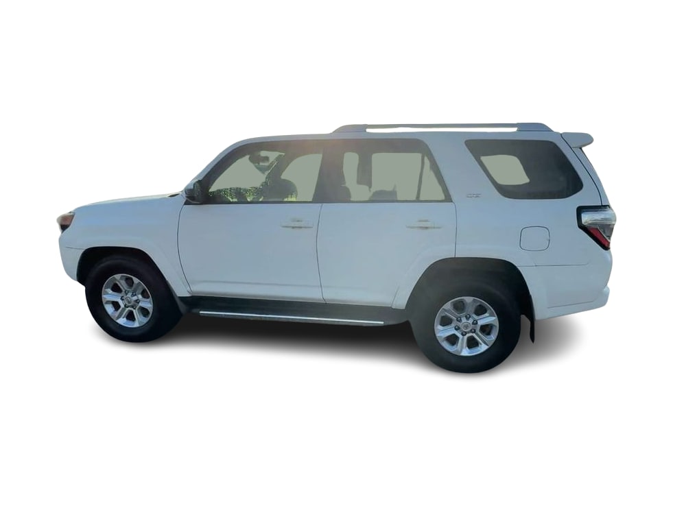 Thumbnail: 2016 Toyota 4Runner - 20