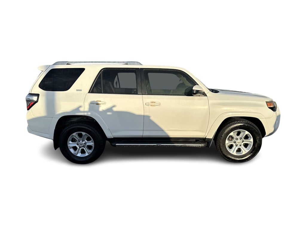 Thumbnail: 2016 Toyota 4Runner - 26