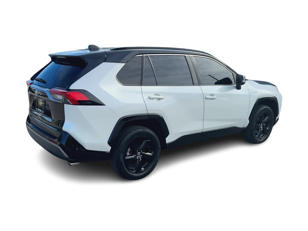 Thumbnail: 2021 Toyota RAV4 - 19