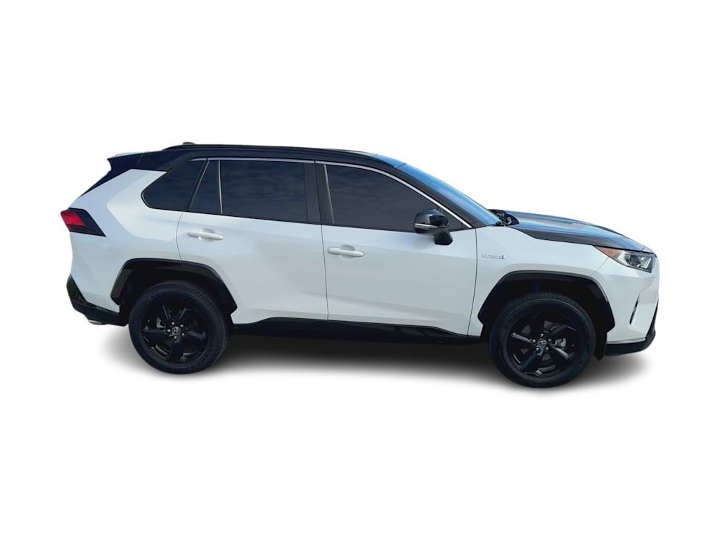 Thumbnail: 2021 Toyota RAV4 - 20