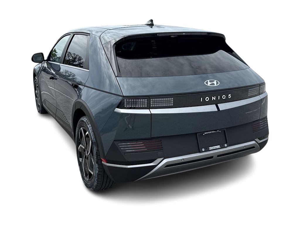 Thumbnail: 2023 Hyundai Ioniq 5 - 4