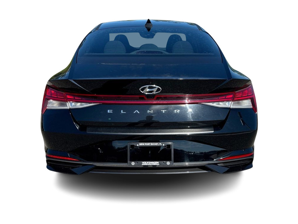 Thumbnail: 2022 Hyundai Elantra - 5