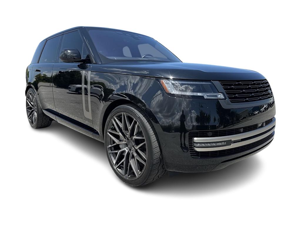 Thumbnail: 2023 Land Rover Range Rover - 21