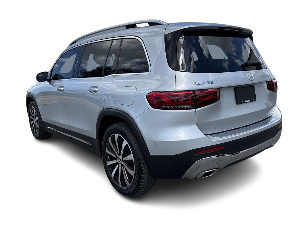 Thumbnail: 2020 Mercedes-Benz GLB - 4