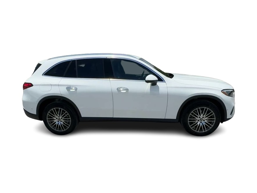 Thumbnail: 2026 Mercedes-Benz GLC - 19