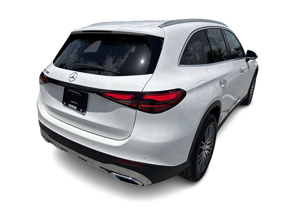 Thumbnail: 2026 Mercedes-Benz GLC - 23