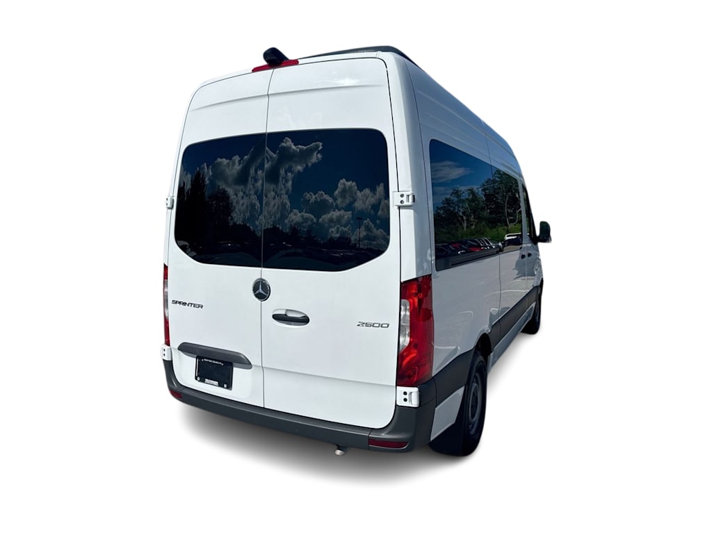 Thumbnail: 2024 Mercedes-Benz Sprinter - 24