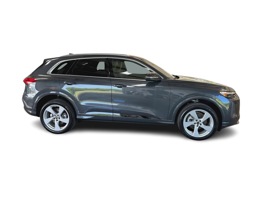 Thumbnail: 2025 Audi Q5 - 22