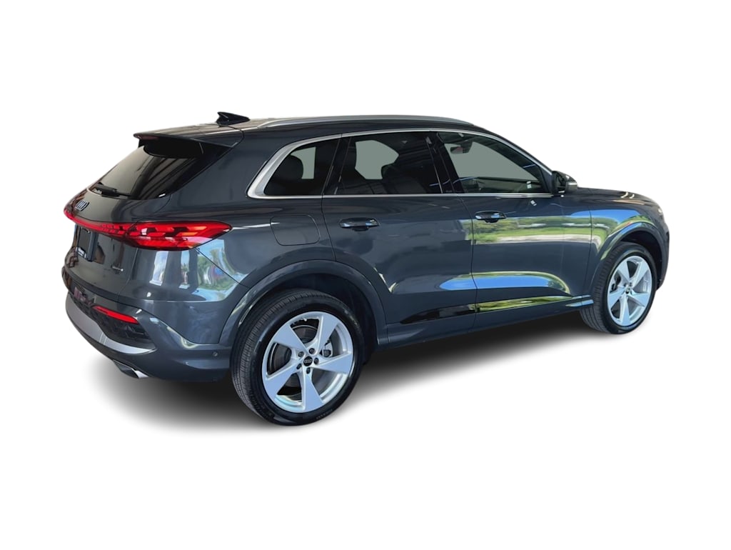 Thumbnail: 2025 Audi Q5 - 21