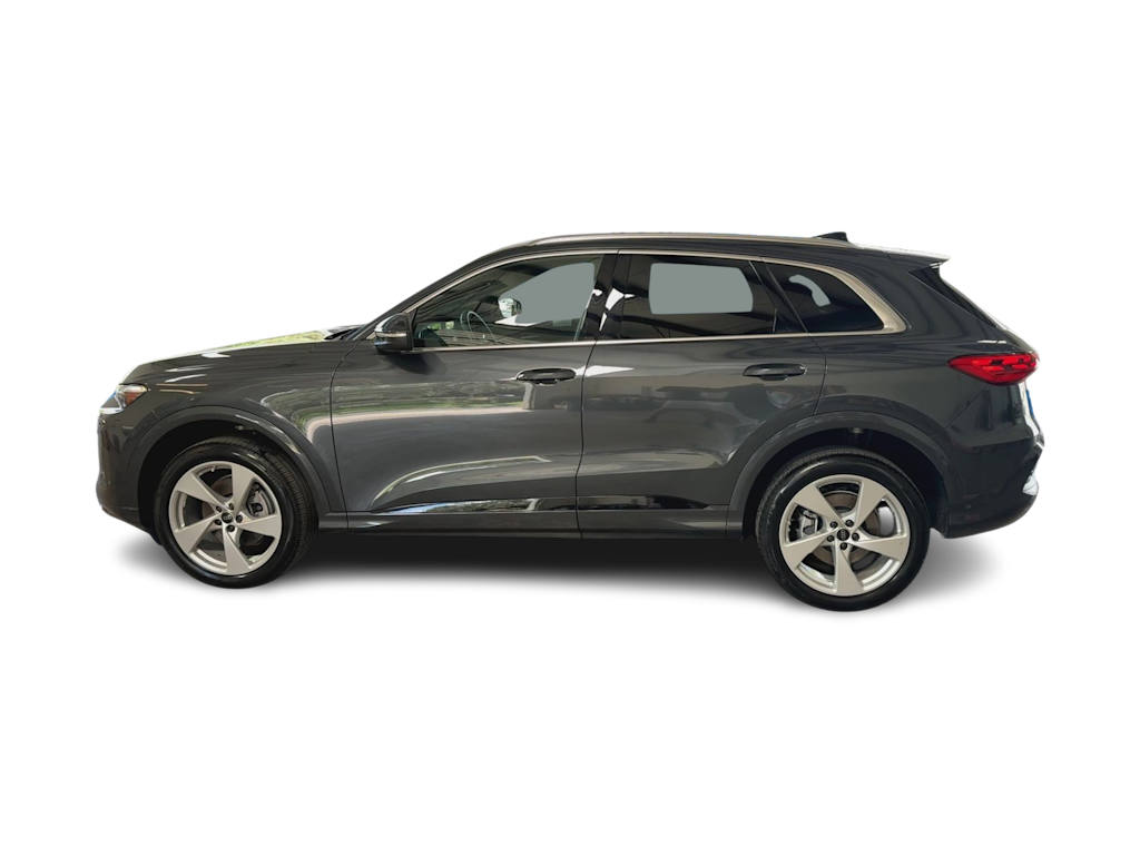 Thumbnail: 2025 Audi Q5 - 3