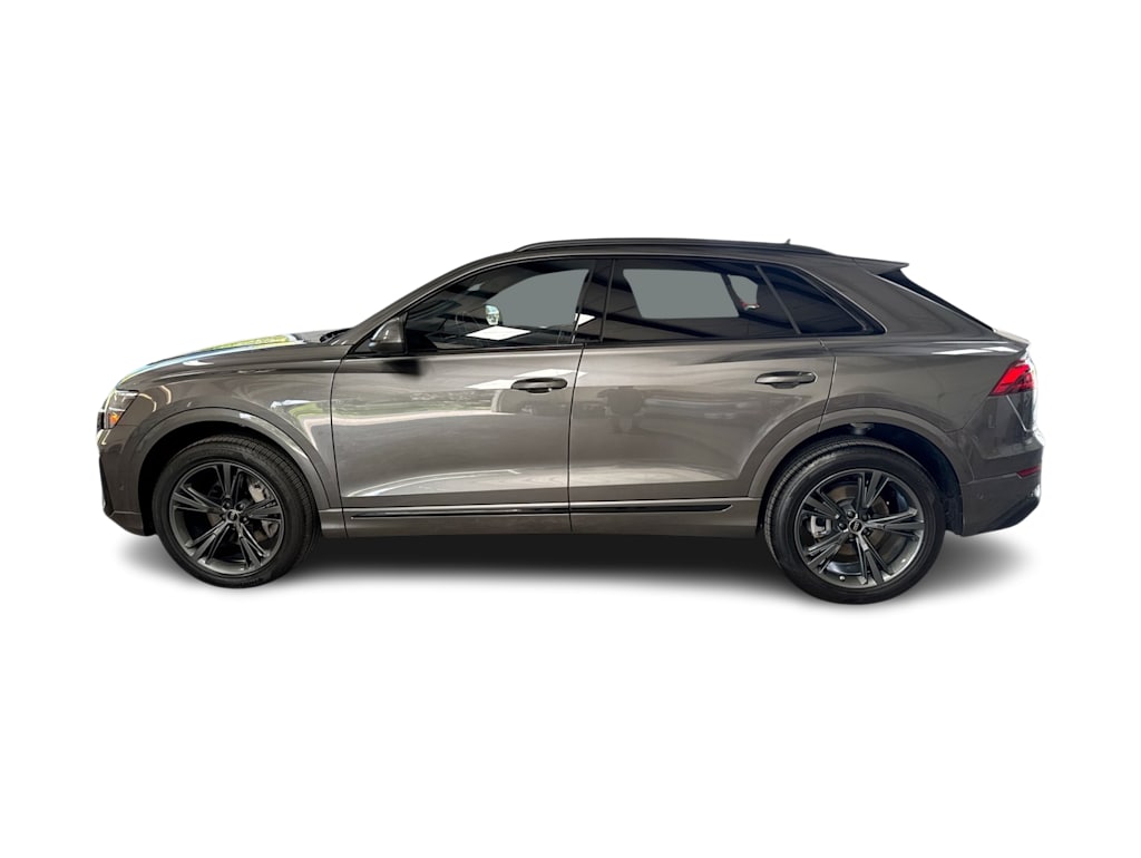 Thumbnail: 2026 Audi Q8 - 23