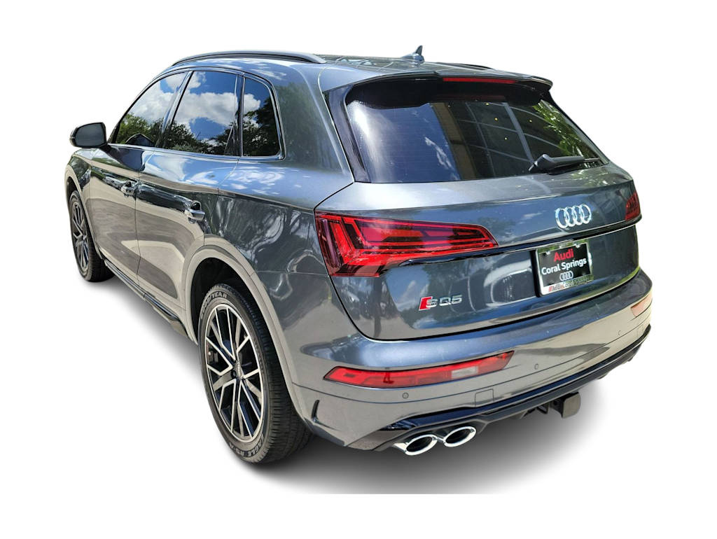 Thumbnail: 2023 Audi SQ5 - 25