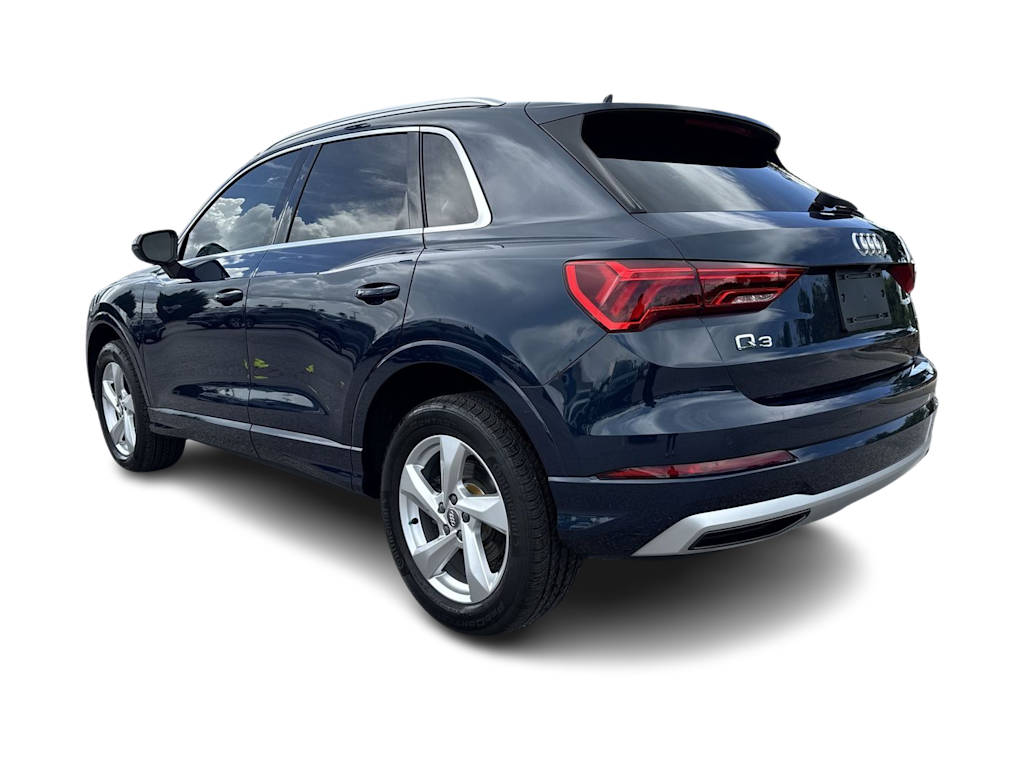 Thumbnail: 2020 Audi Q3 - 4