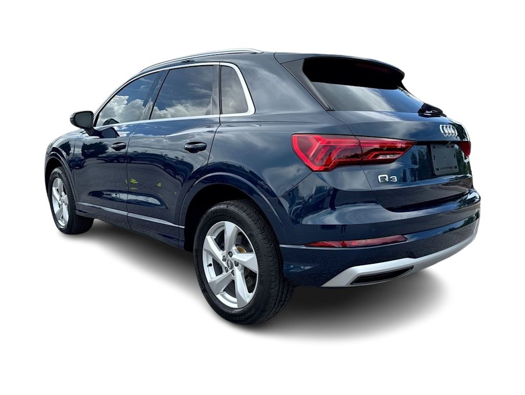 Thumbnail: 2020 Audi Q3 - 4