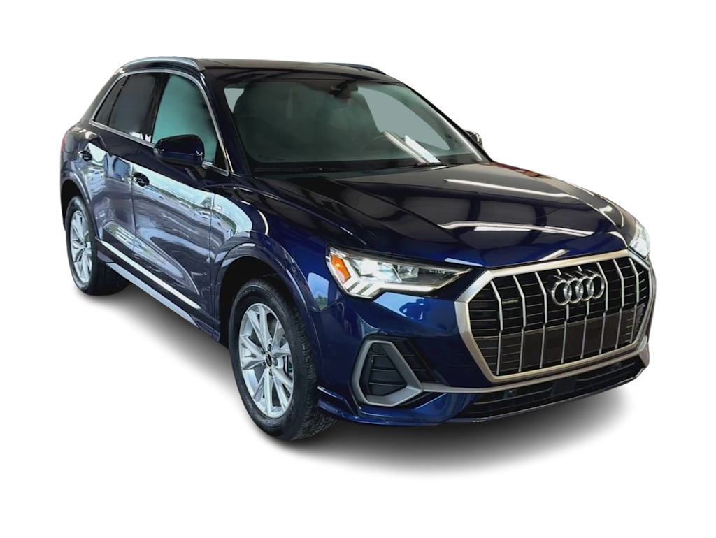 Thumbnail: 2023 Audi Q3 - 19