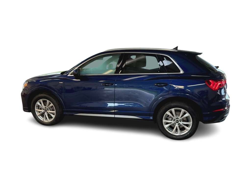 Thumbnail: 2023 Audi Q3 - 20