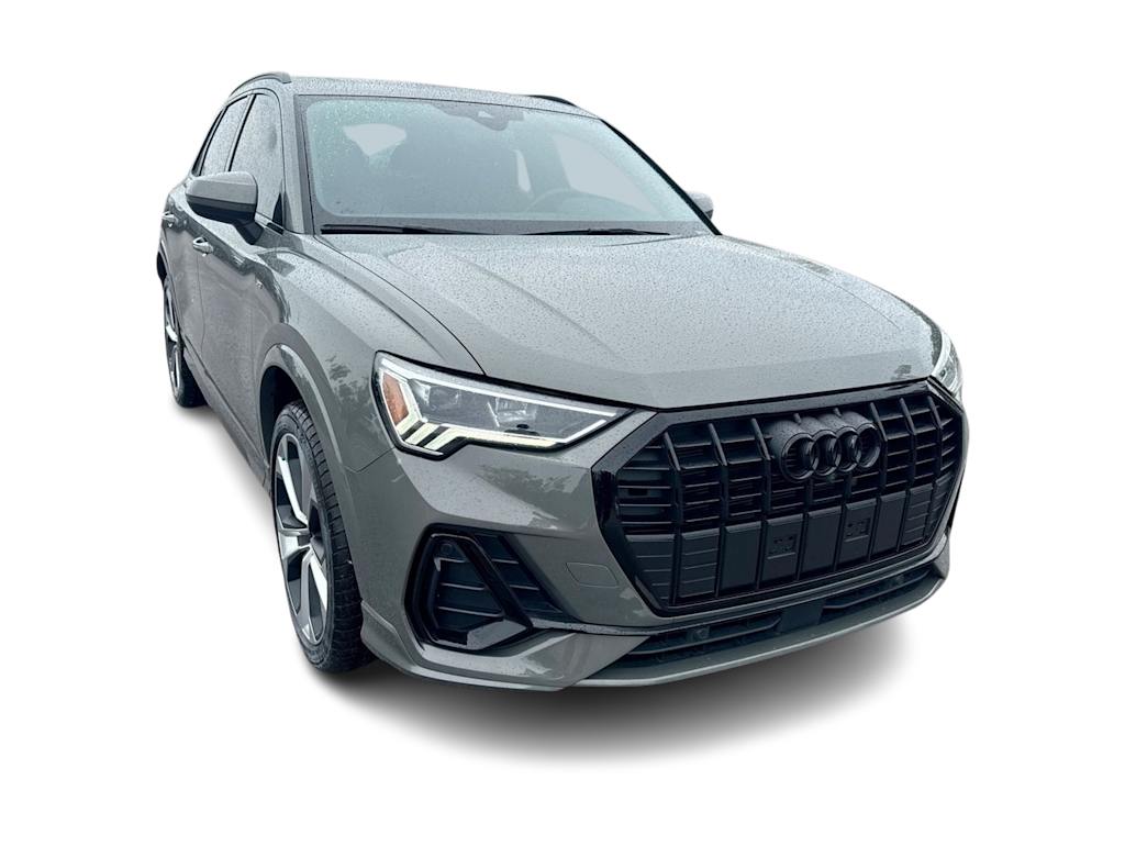 Thumbnail: 2022 Audi Q3 - 29