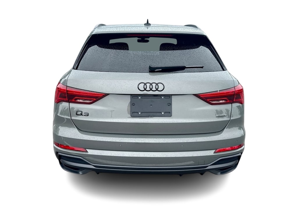 Thumbnail: 2022 Audi Q3 - 26