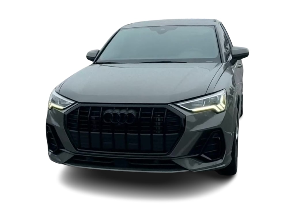 Thumbnail: 2022 Audi Q3 - 6