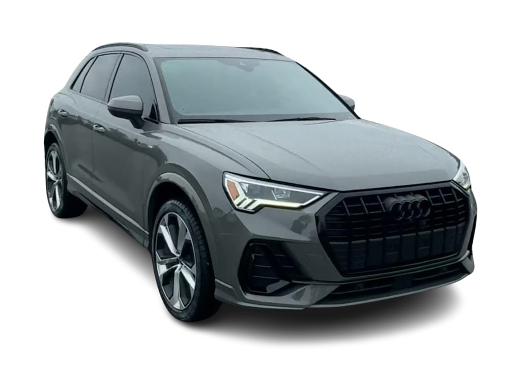 Thumbnail: 2022 Audi Q3 - 20