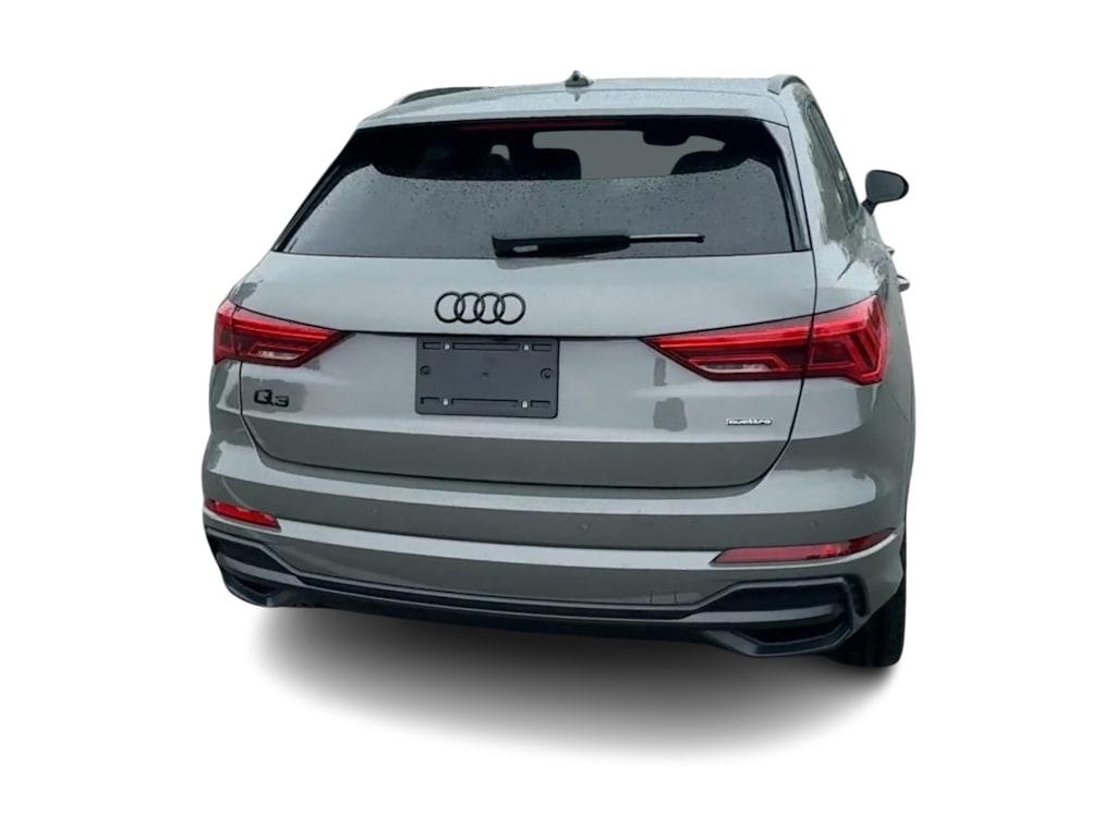 Thumbnail: 2022 Audi Q3 - 5